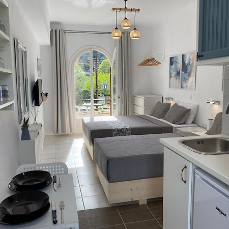 Navy Apartment With Mountain View &Private Parking Vatos Экстерьер фото