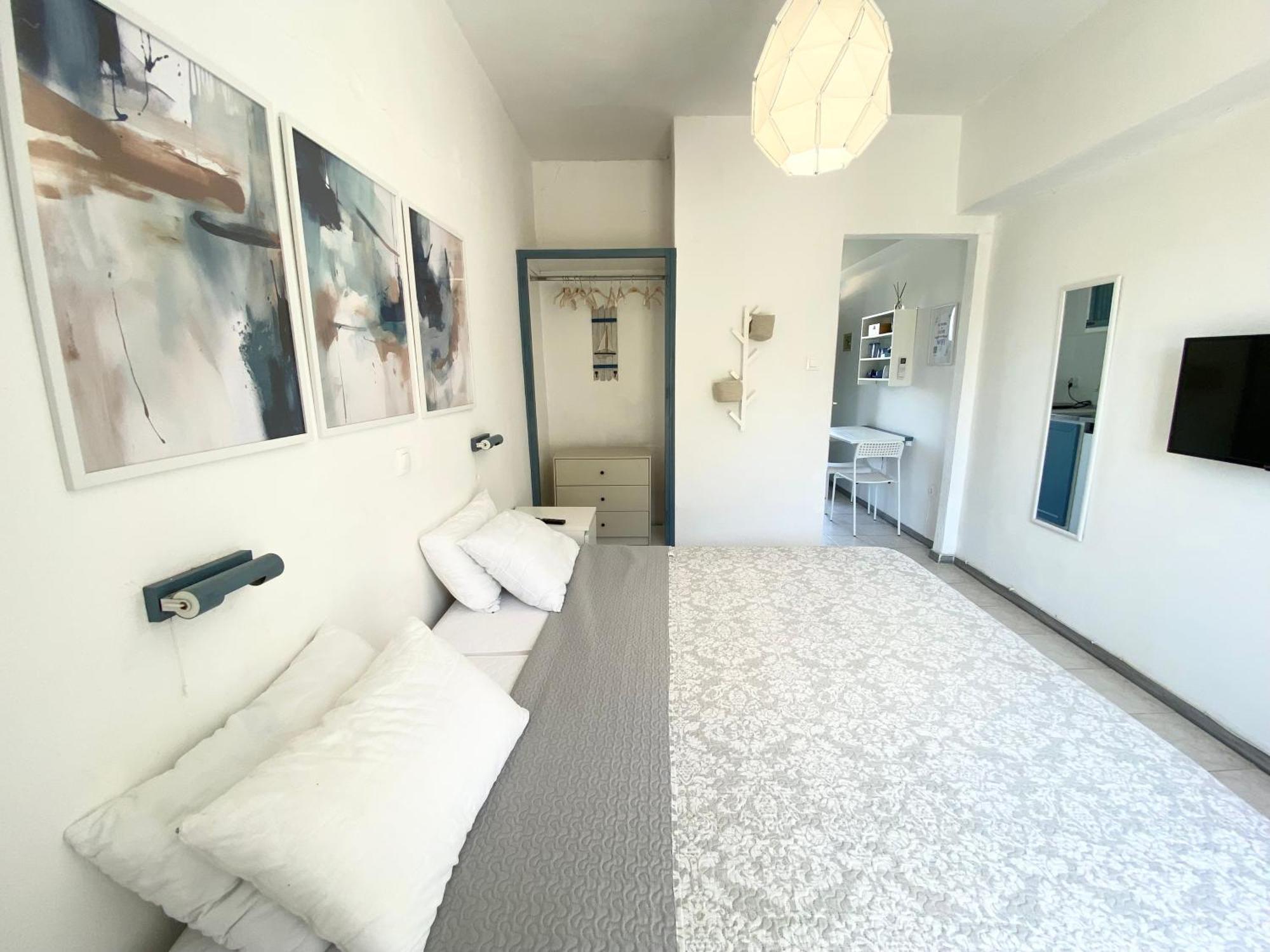 Navy Apartment With Mountain View &Private Parking Vatos Экстерьер фото
